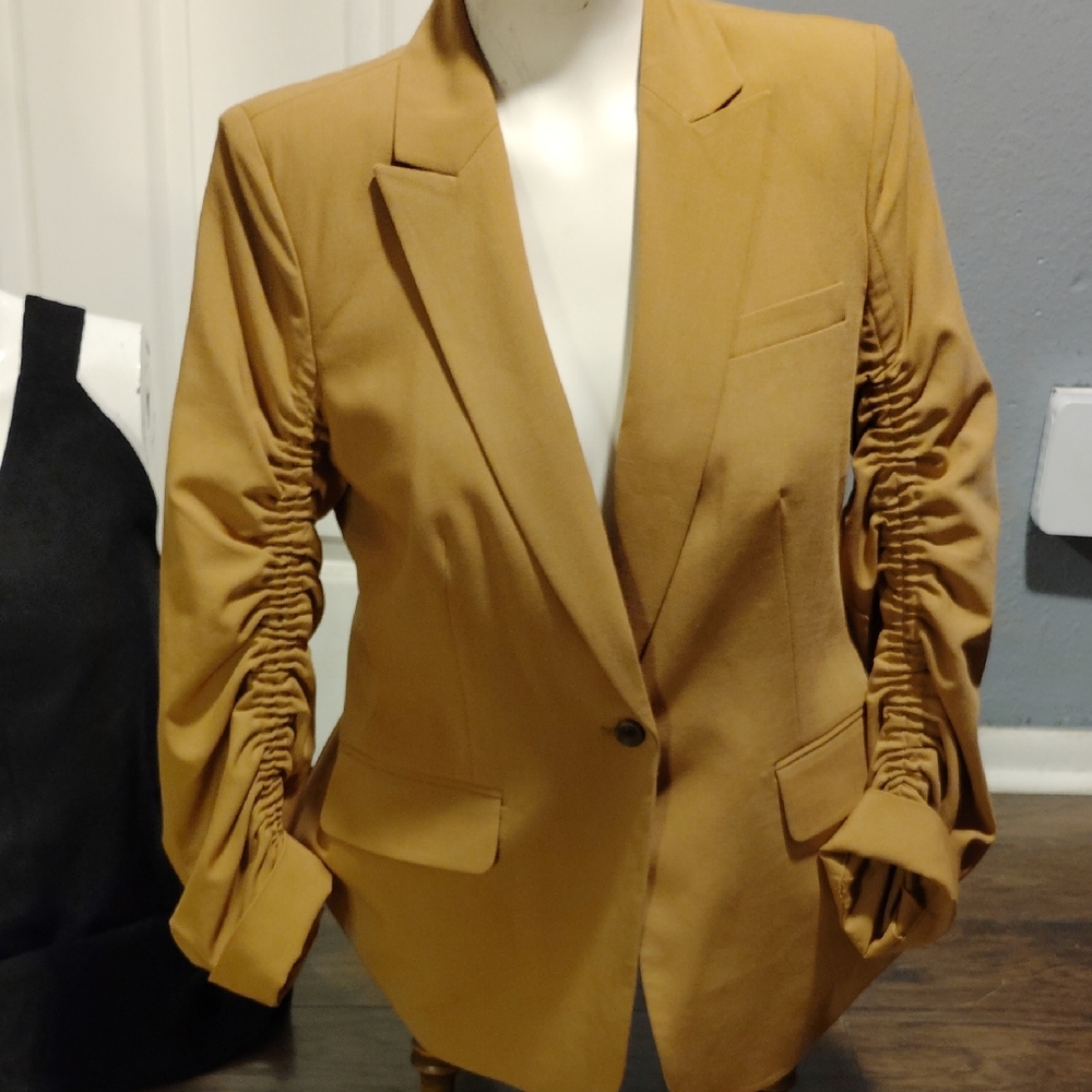 Calvin Klein Camel Ruched Sleeve Blazer